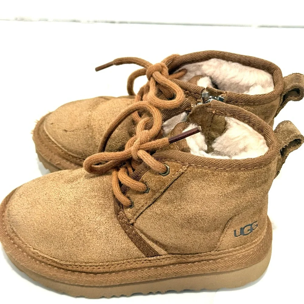 UGG Kids Neumel II Chestnut‎ boots 9